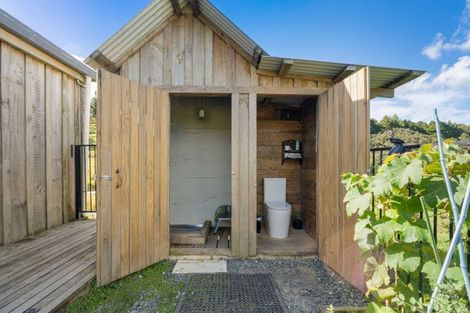 Photo of property in 957 Bull Road, Paparoa, 0193