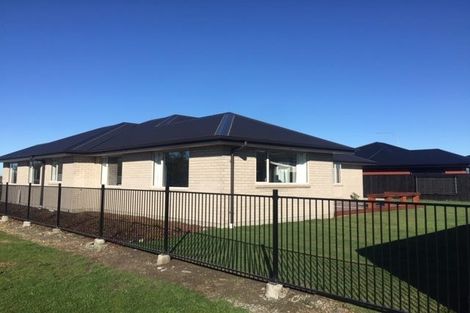 Photo of property in 122 Northbrook Road, Rangiora, 7400