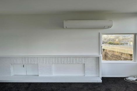 Photo of property in 9 Harbour Park Terrace, Khandallah, Wellington, 6035