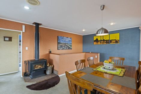 Photo of property in 8a Walmer Grove, Bell Block, New Plymouth, 4312