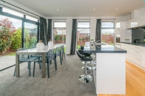 Photo of property in 21 Meyer Crescent, Halswell, Christchurch, 8025