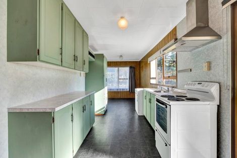 Photo of property in 4 Caesar Street, Stratford, 4332