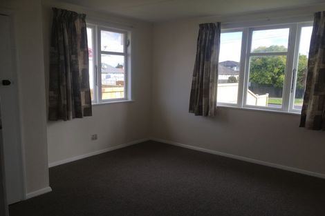 Photo of property in 44 Arimu Road, Papakura, 2110