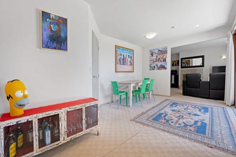 Photo of property in 1/6 Crete Avenue, Milford, Auckland, 0620