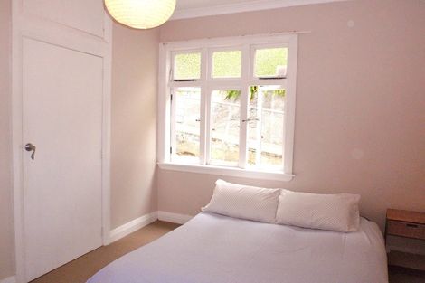 Photo of property in 124 Te Anau Road, Hataitai, Wellington, 6021