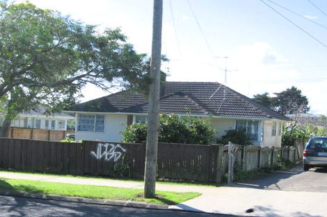 Photo of property in 24 Sandbrook Avenue, Otara, Auckland, 2023