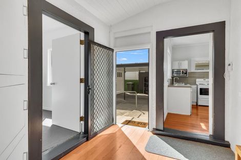 Photo of property in 215 Riverslea Road South, Akina, Hastings, 4122