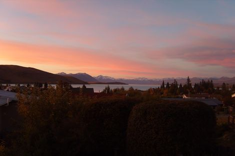 Photo of property in 25 Murray Place, Lake Tekapo, 7999