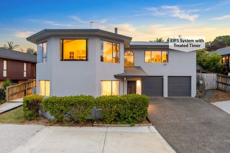 Photo of property in 44 Bayside Drive, Browns Bay, Auckland, 0630