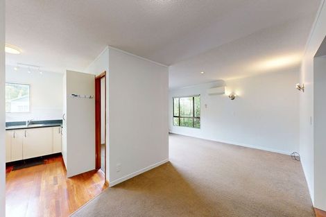 Photo of property in 33 Shirley Street, Karori, Wellington, 6012