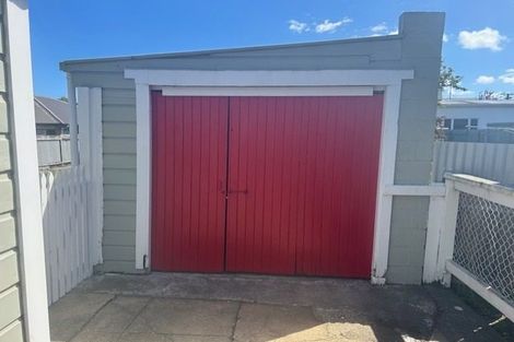 Photo of property in 29 Burns Street, South Dunedin, Dunedin, 9012