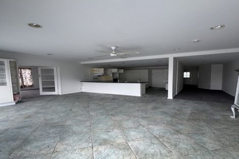 Photo of property in 1/127 Bucklands Beach Road, Bucklands Beach, Auckland, 2012