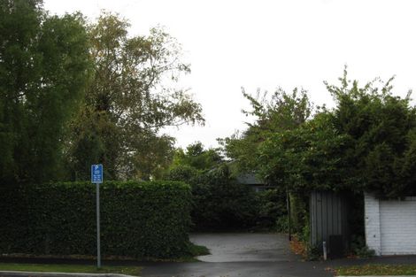 Photo of property in 82 Clyde Road, Ilam, Christchurch, 8041