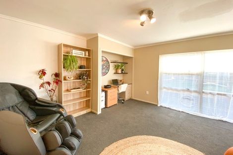 Photo of property in 1 Maud Street, Gore, 9710
