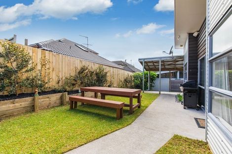 Photo of property in 40a Nelson Street, Howick, Auckland, 2014