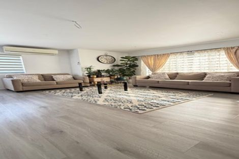 Photo of property in 45 Black Beech Crescent, Takanini, 2110