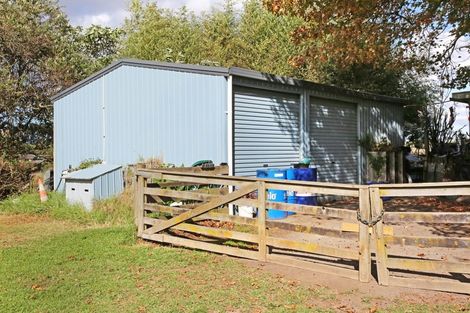 Photo of property in 102 Karaka Road, Karaka, Drury, 2578