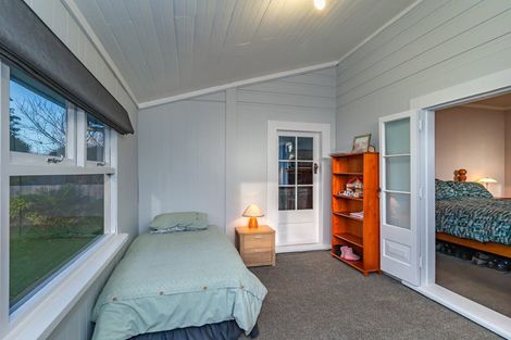 Photo of property in 2 Weraroa Road, Levin, 5510