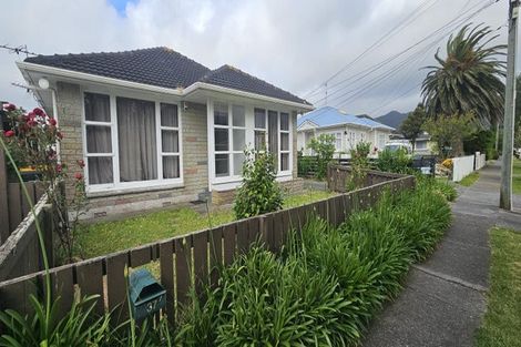 Photo of property in 37-39 Gordon Street, Avalon, Lower Hutt, 5011