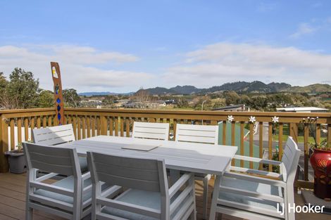 Photo of property in 5 Hanlen Avenue, Waihi Beach, 3611