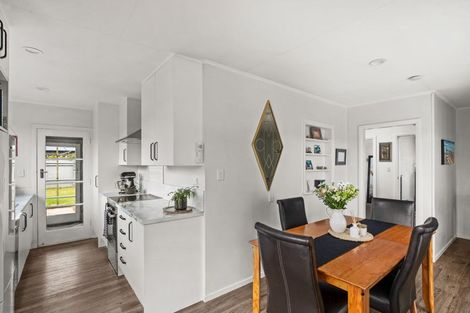 Photo of property in 39 Clutha Street, Alexandra, 9320