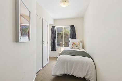 Photo of property in Luxford Villas, 114/72 Herald Street, Berhampore, Wellington, 6023