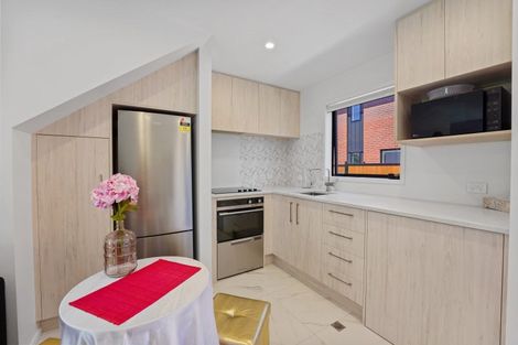 Photo of property in 3/5 Milne Crescent, Taita, Lower Hutt, 5011