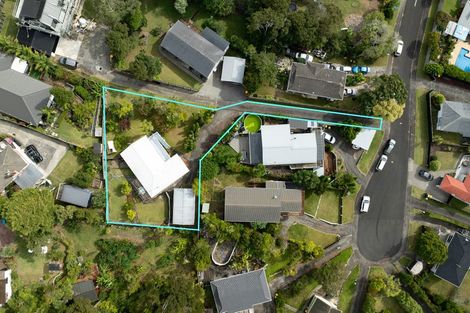 Photo of property in 10 Stallard Place, Glen Eden, Auckland, 0602