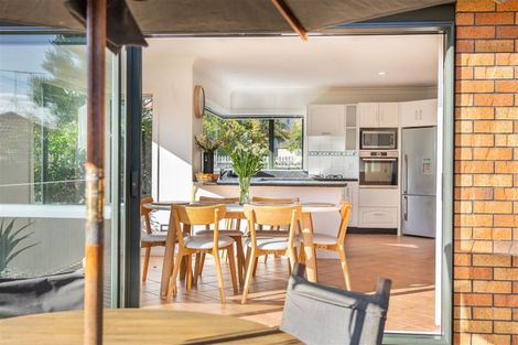 Photo of property in 70 Samwell Drive, Whitby, Porirua, 5024