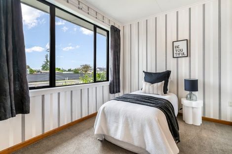 Photo of property in 32 Mary Street, Winton, 9720