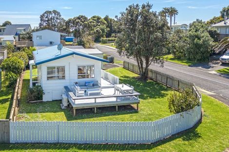 Photo of property in 91b Kon Tiki Road, Whiritoa, Whangamata, 3691