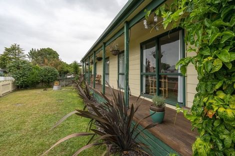 Photo of property in 5 Aileen Place, Nawton, Hamilton, 3200