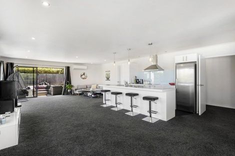 Photo of property in 32a Bath Street, Brighton, Dunedin, 9035