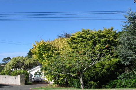 Photo of property in 26 Rock Isle Road, Torbay, Auckland, 0630