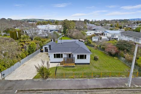 Photo of property in 1 Huia Street, Pahiatua, 4910