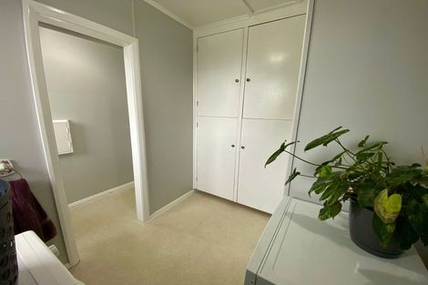 Photo of property in 1020 Tremaine Avenue, Roslyn, Palmerston North, 4414