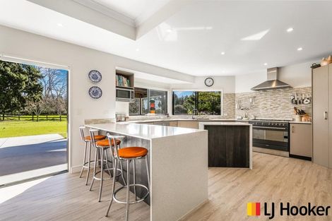 Photo of property in 89 Burnside Road, Ardmore, Papakura, 2582