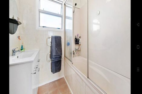 Photo of property in 128 Gills Road, Half Moon Bay, Auckland, 2014