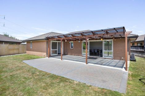 Photo of property in 10 Shirley Place, Huntington, Hamilton, 3210