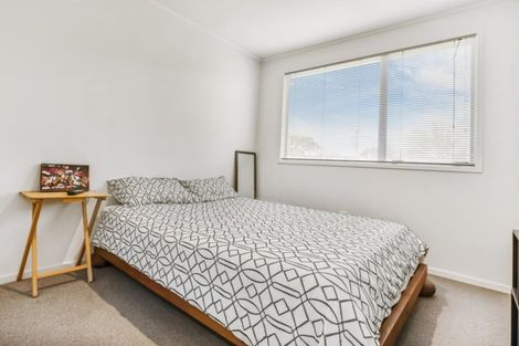 Photo of property in 529 Swanson Road, Ranui, Auckland, 0612