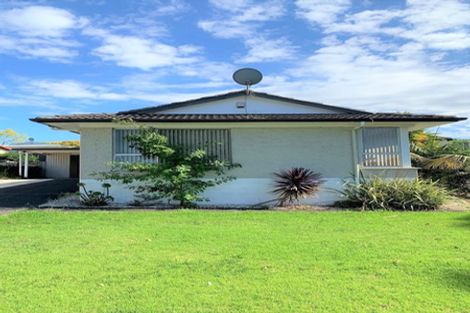 Photo of property in 19 Innismara Avenue, Wattle Downs, Auckland, 2103