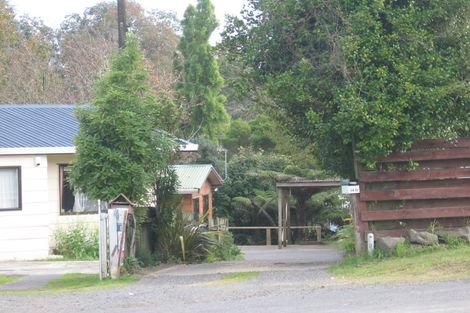 Photo of property in 1/34 Don Buck Road, Massey, Auckland, 0614