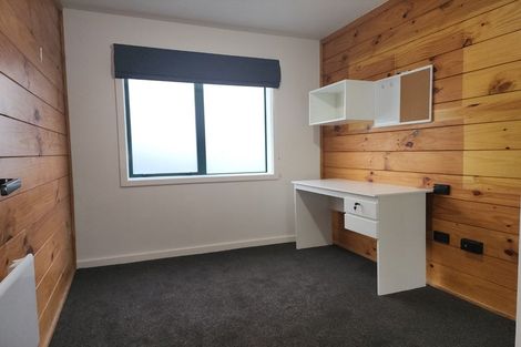 Photo of property in Te Awhina Apartments, 7/22 Sussex Street, Mount Cook, Wellington, 6021