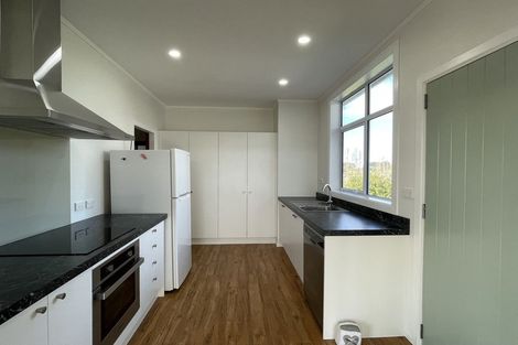 Photo of property in 7 Ovenden Street, Owaka, 9535