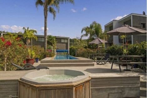 Photo of property in 27/1 Centennial Drive, Whitianga, 3510