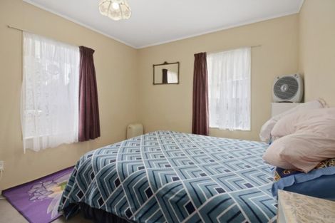 Photo of property in 13 Sharivari Place, Conifer Grove, Takanini, 2112