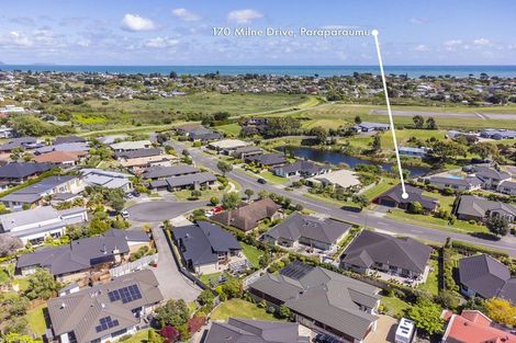 Photo of property in 170 Milne Drive, Paraparaumu, 5032