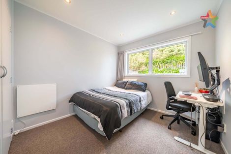 Photo of property in 27a Cypress Drive, Maungaraki, Lower Hutt, 5010