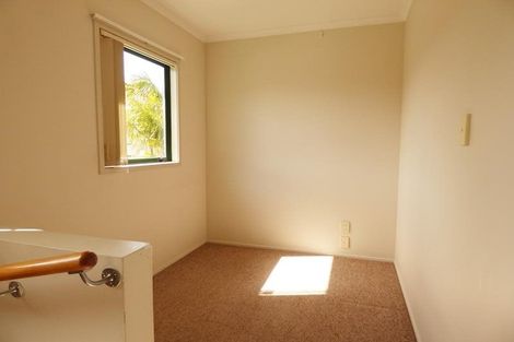 Photo of property in 1/35 Pah Road, Papatoetoe, Auckland, 2025