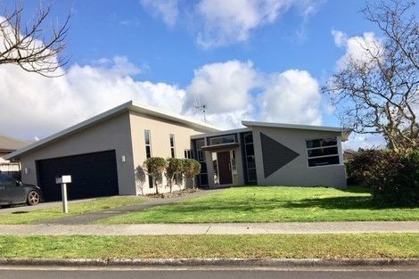 Photo of property in 14 Portobello Way, Huntington, Hamilton, 3210